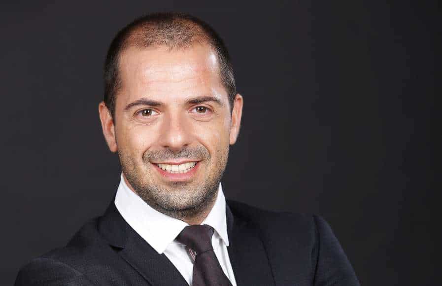בעל העסק הקטן הצליח לנצח את המערכת הגדולה