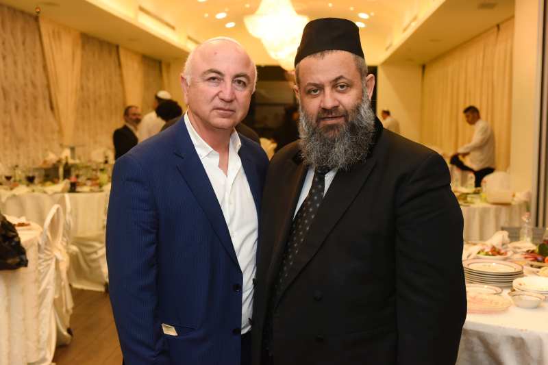 ספר תורה מפואר לזכרה של חיה בין ז"ל