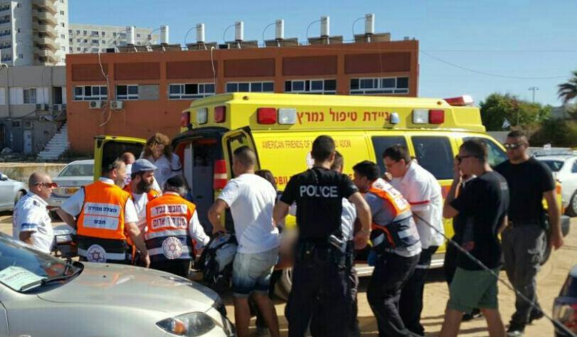 פינוי פצועים באמבולנס