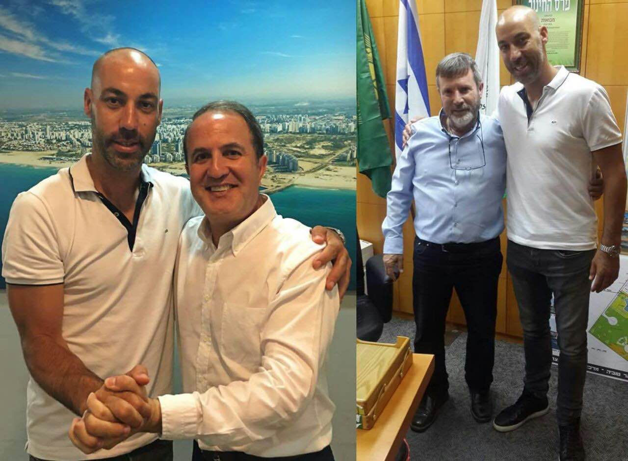 טפירו עם ראש העיר