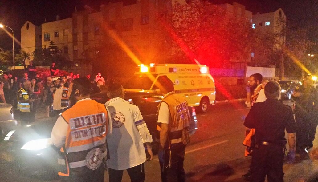 חובשים במקום האירוע