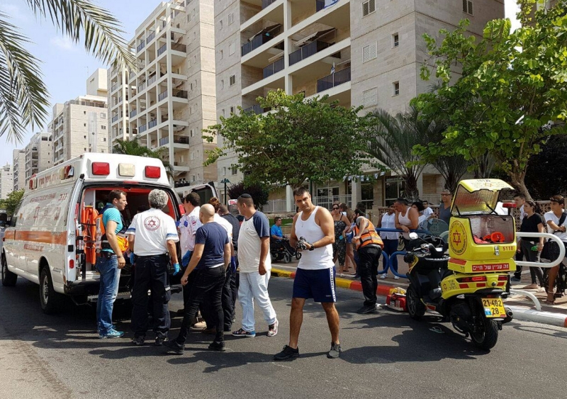 נערה בת 16 נפצעה בראשה בתאונת דרכים ברחוב תל חי