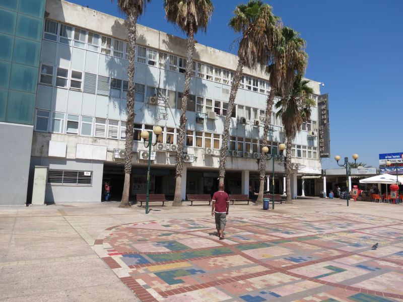 בניין משרדים