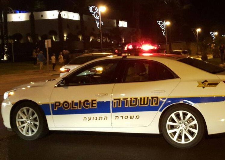משטרת תנועה בלילה