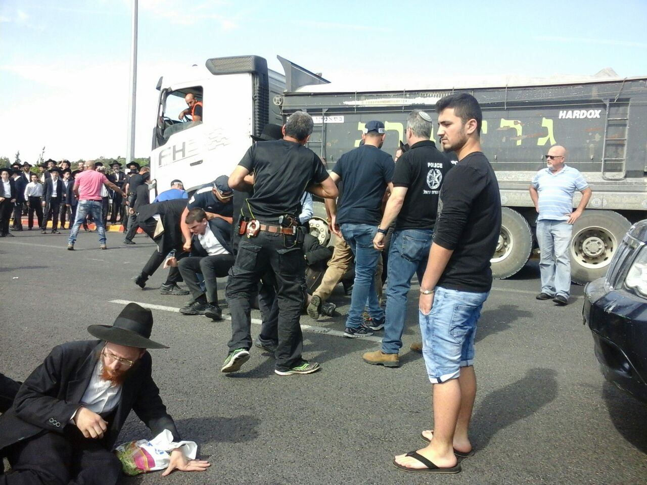 "נשתק את הכבישים, נוכיח שבמדינה הזו מבינים רק בכח"