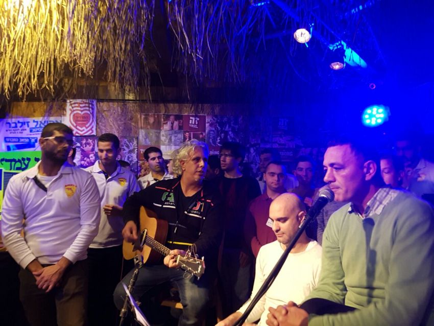 עדיין חסרים 20 אלף שקלים לקבוצת הקט רגל לחרשים וכבדי שמיעה "של דולפיני אשדוד", לליגת האלופות