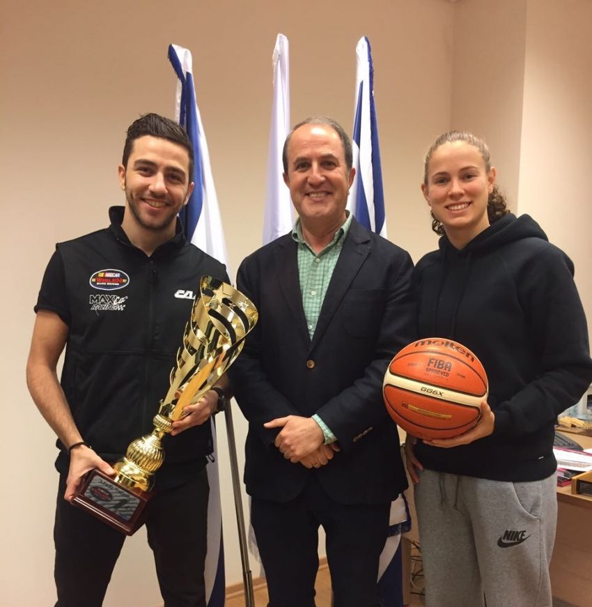ראש העיר ד״ר לסרי אירח את שפיר ודאי מועמדי ספורטאי השנה מאשדוד