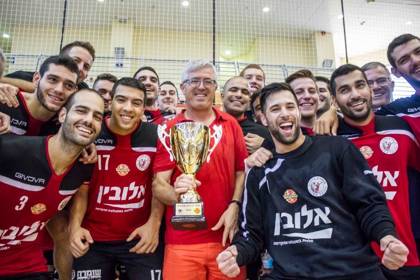 טעויות רישום עלולות למנוע מעופר קושמרו להיבחר לאיגוד הכדוריד