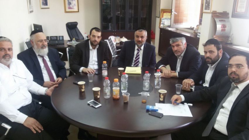 שמח בשס: החלטה תמוהה של היו"ר המקומי גרמה לקרע בינו לבין רוב פעילי המפלגה