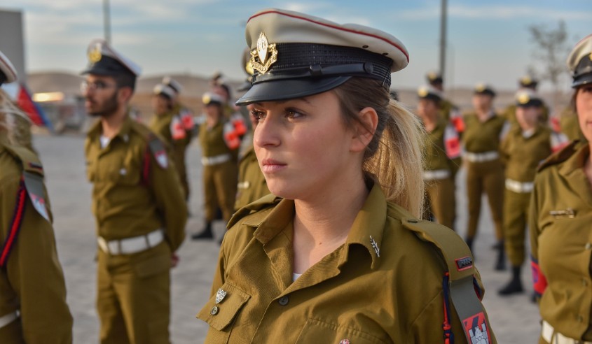 קצינת הכליאה מכלא 4: "אם אצליח להחזיר חייל אחד אל דרך הישר – זה עולם ומלואו"