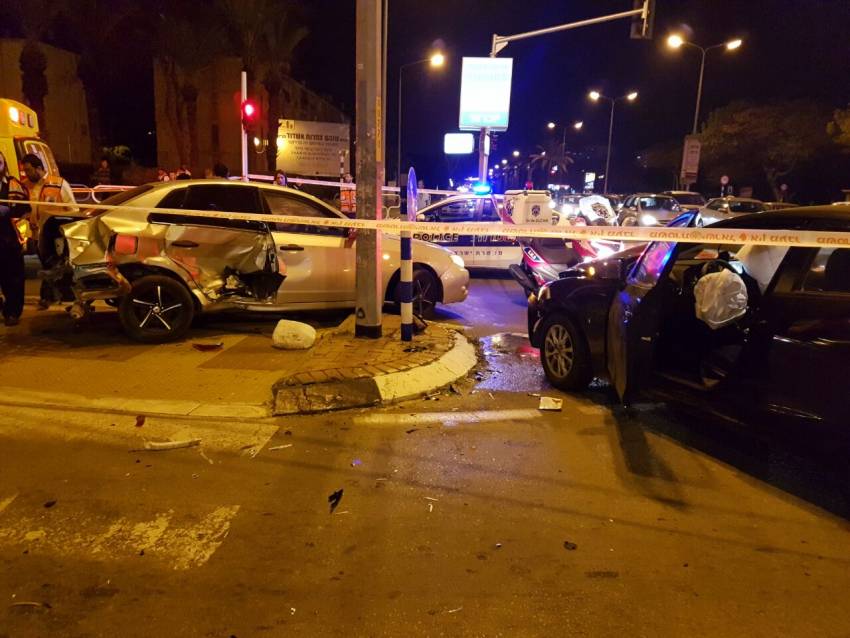 תאונת דרכים קשה בשד' בני ברית הולכי רגל פצועים במקום