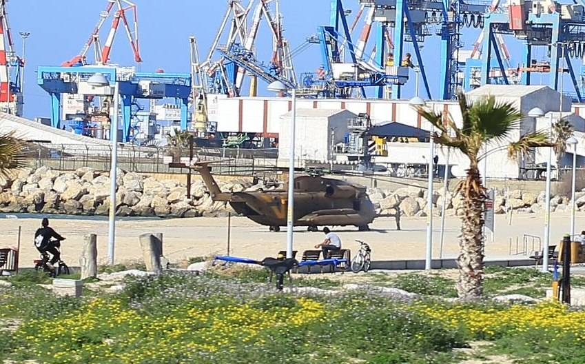 מסוק יסעור צבאי נחת נחיתת חירום בחוף מיעמי