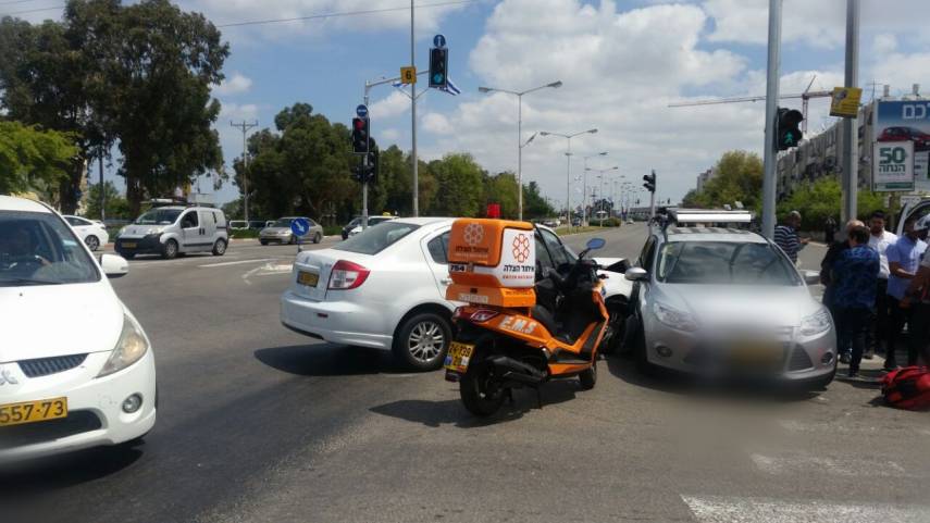 4 פצועים בתאונת דרכים בצומת בני ברית/הפלמ"ח