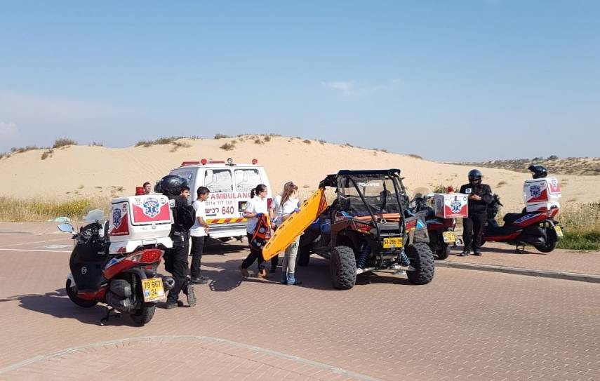 רוכב אופנוע נפצע בתאונה בדיונות