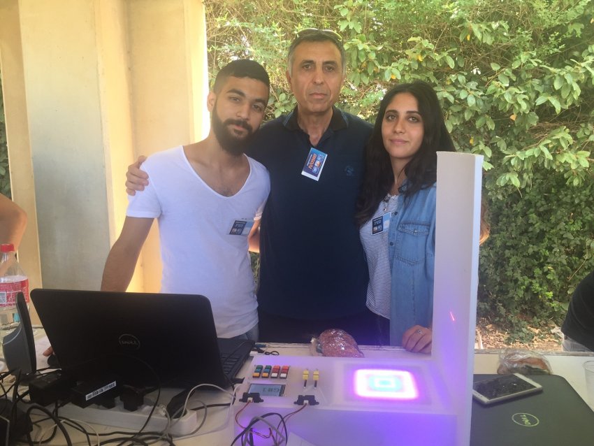 מקום 2 לפרויקט של בוגרי מקיף ה' בתחרות באוניברסיטת ת"א