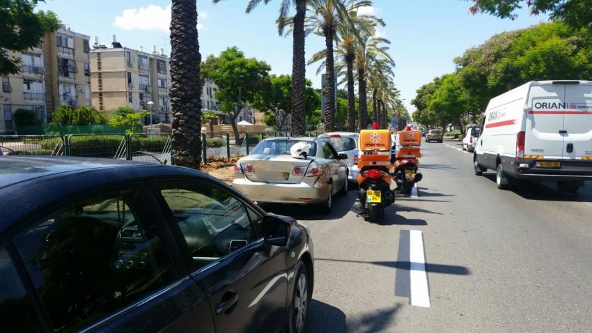 תאונת דרכים במעורבות מספר כלי רכב