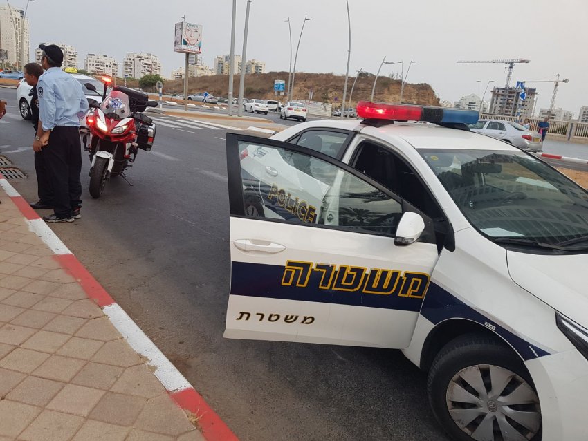 מונית פגעה בחוזקה בנער שרכב על אופניים ופצעה אותו
