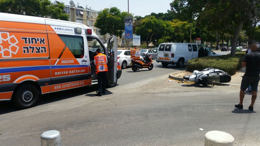 תאונת דרכים: רכב פגע בחוזקה ברוכב אופנוע