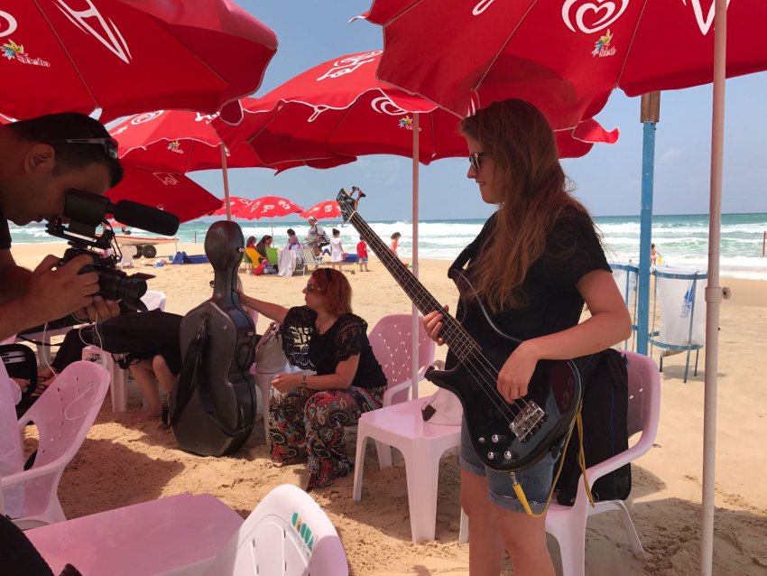 צילומים לקמפיין חופיקס עם האנדלוסית אשדוד