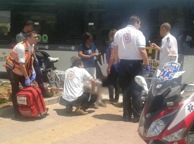 פגע וברח: רוכב קורקינט בן 80 נפצע בתאונה