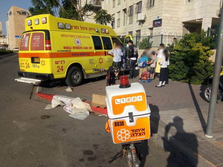 צעיר נדקר מספר פעמים במהלך קטטה