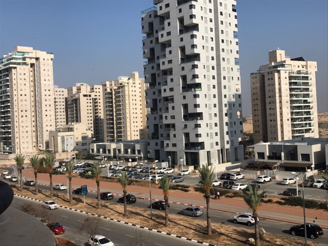 כ-200 רכבים בשיירת המחאה נגד סגירת העסקים בשבת (וידאו)