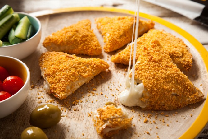 מתכון להכנת משולשי שניצל טורטייה אפוי קל