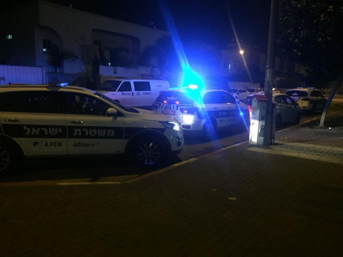 רימון הלם הושלך הלילה לעבר בניין מגורים באשדוד