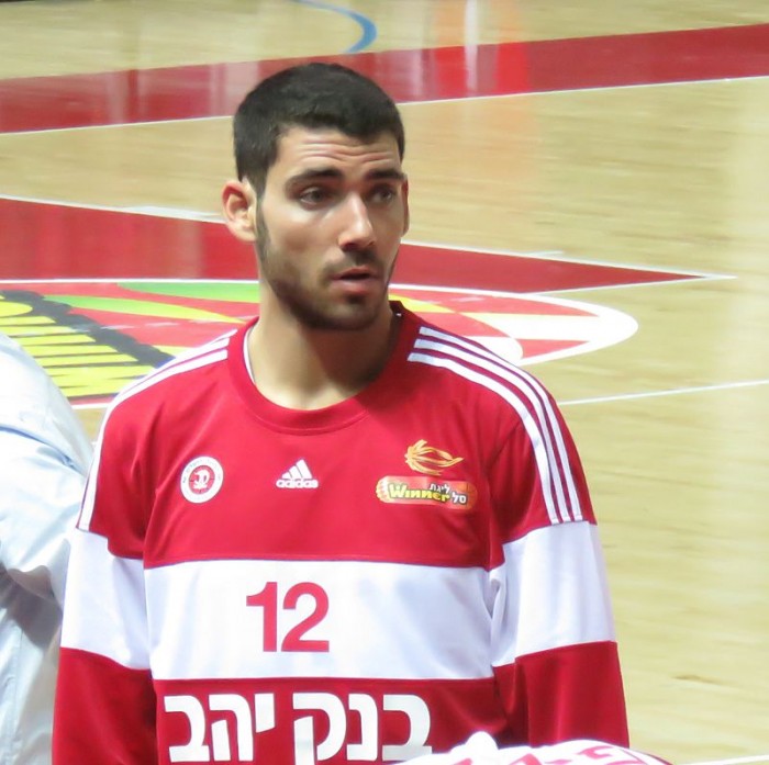 מנקו