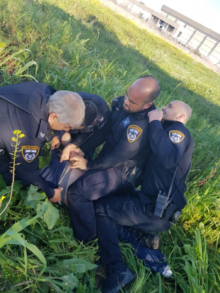 מרדף משטרתי רכוב ורגלי הבוקר בעקבות גנב רכב
